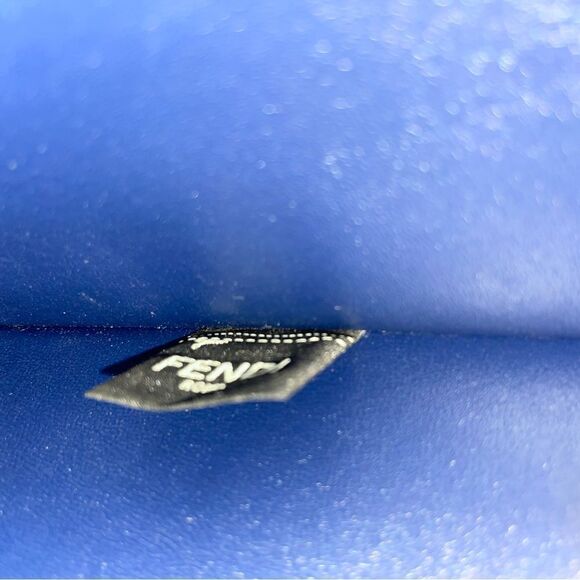 ❤️SOLD❤️Fendi Kan U Rust Brown Calfskin Leather Large Shoulder Bag - Picture 12 of 15